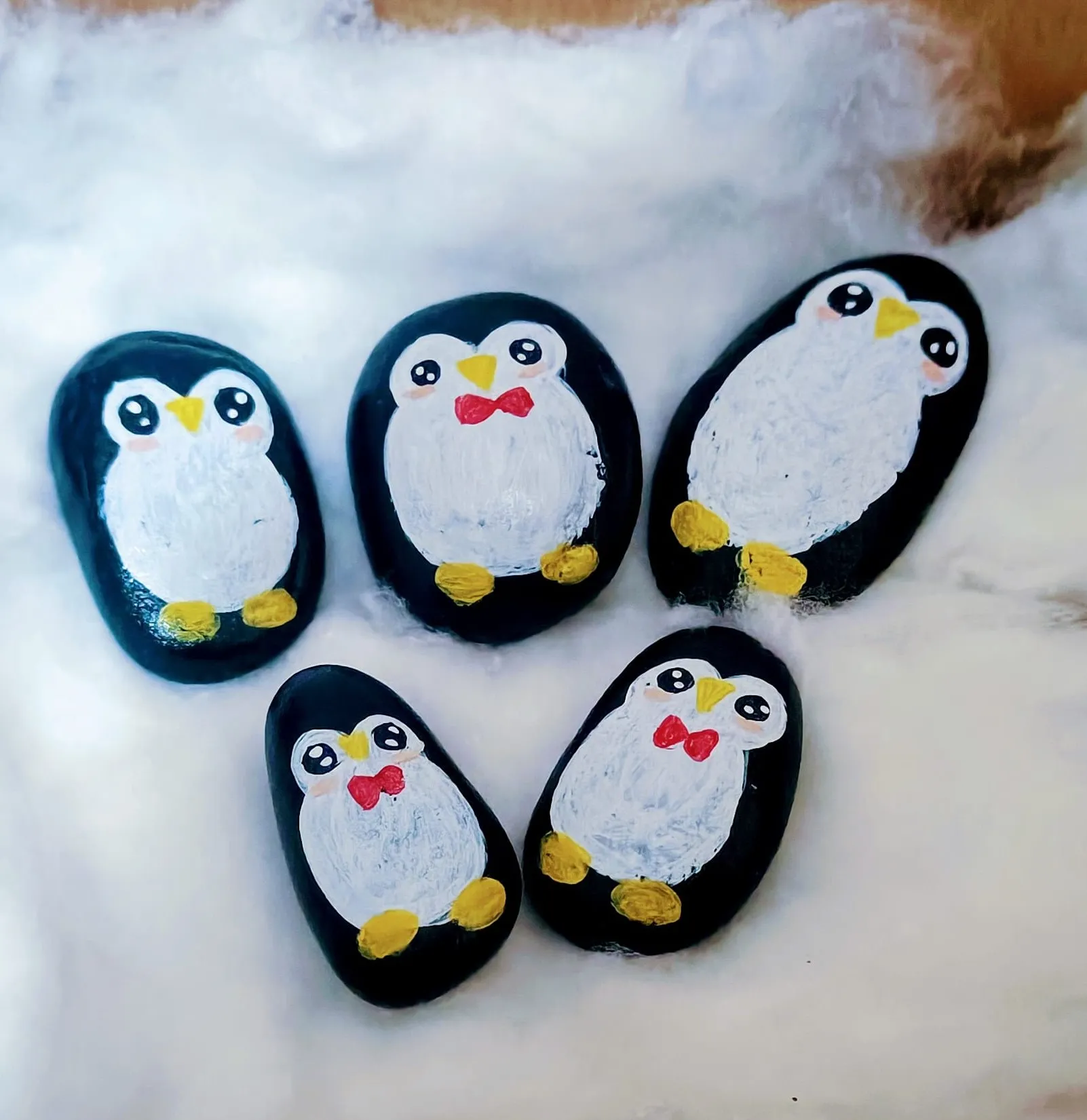 Set-Of-5-Hand-painted-River-Stones-Featuring-Penguin-Motifs