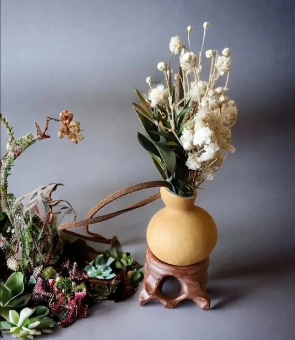 White-Dried-Flower-Vase