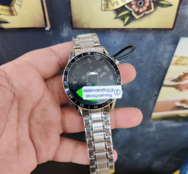 Luxuriöse Bluetooth-Smartwatch mit Vollkreis-Touchscreen und Stahlband photo review