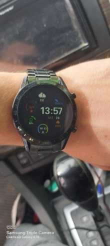 Luxuriöse Bluetooth-Smartwatch mit Vollkreis-Touchscreen und Stahlband photo review