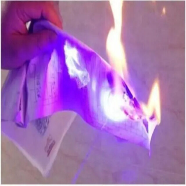 Hochleistungs-Laser-Taschenlampe mit Blauem Licht – Bild 2
